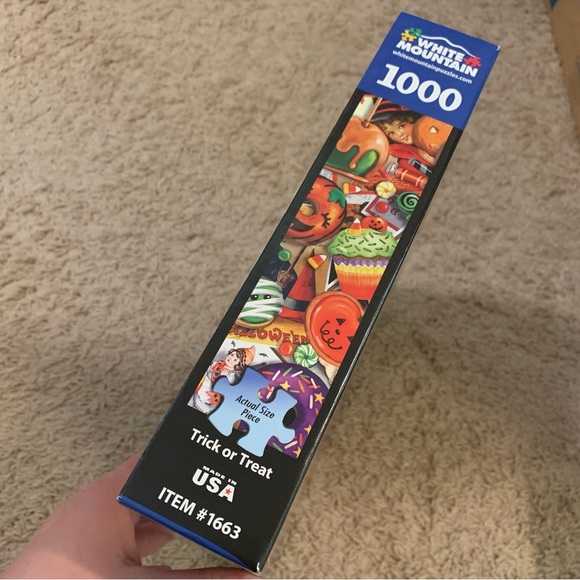 White mountain trick or treat 1,000 piece puzzle - Picture 3 of 3